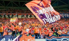 开云体育直播-足球豪门争霸赛场，鏖战激情迸发的简单介绍