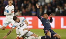 开云体育app-包含昂热客场被逆转，法甲前六席位渐行渐远的词条