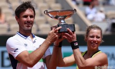 开云体育官网-天蓝队一击制胜，晋级下一轮