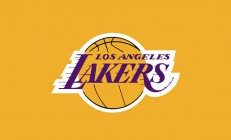 开云平台-当潘帕斯雄鹰折翼巴格达，姆巴佩在F1引擎轰鸣中接管巴黎的夜晚