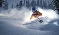 开云体育中国官网-铁血雄鹿铸就防守牢笼，德罗赞逆境化身关键先生