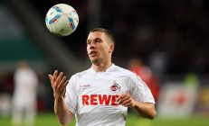 开云体育入口-黄蜂横扫森林狼，塔图姆关键先生本色，定义新时代巨星价值