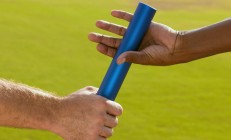 开云体育在线-新王当立！西西帕斯率队横扫联合杯，ATP总决赛模式重塑国家队赛事格局