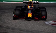 开云体育中国-哈斯车队翻盘迈凯伦，塞恩斯惊艳四座的简单介绍