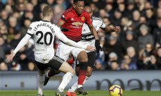 开云体育中国官网-关于曼联客场-逼平富勒姆，客场成绩平平的信息