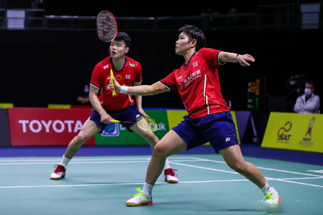 马来西亚队力克法国队,黄鸭组合统治全场 马来西亚队力克法国队,黄鸭组合统治全场