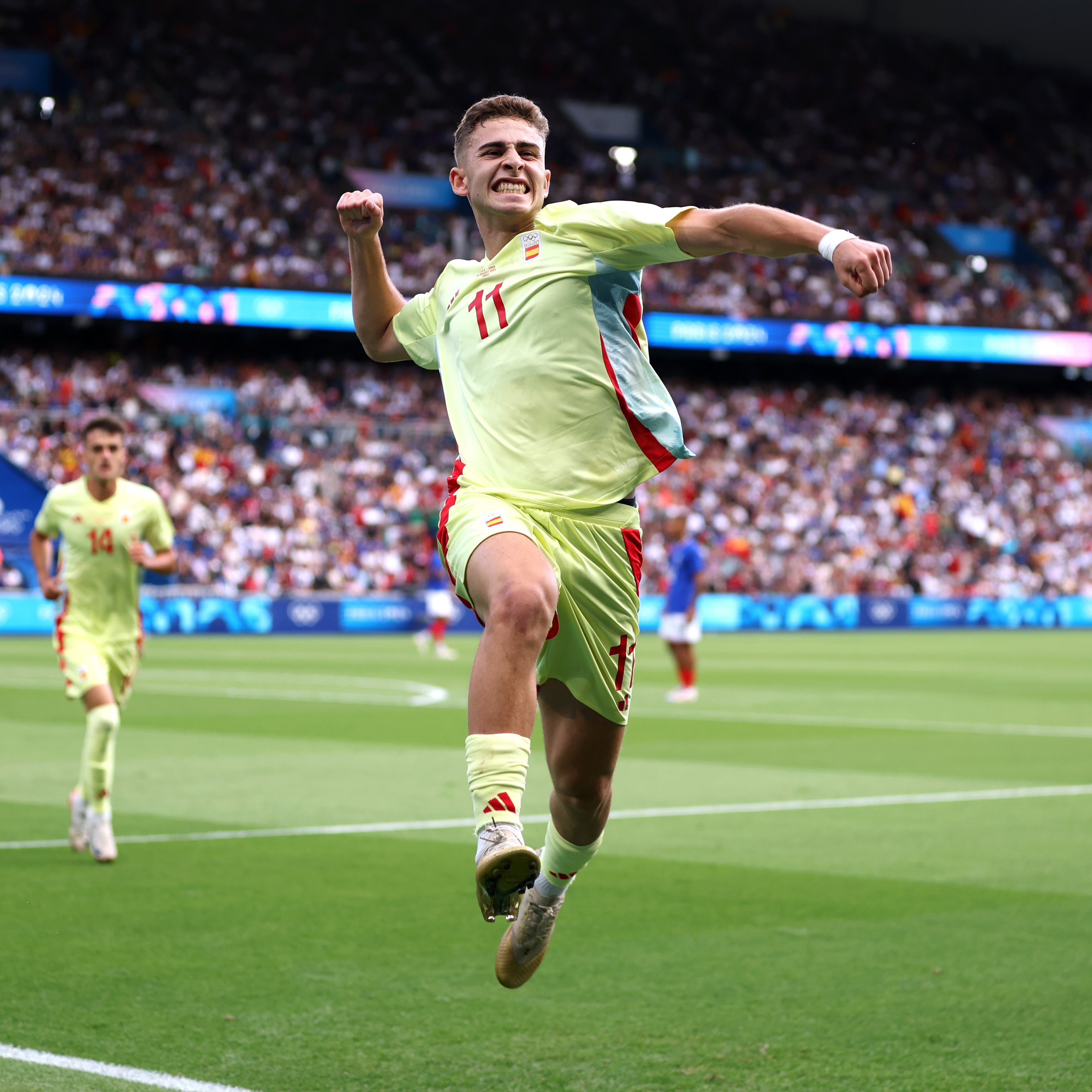 包含洛里昂与伯尔尼争夺瑞士足球冠军的词条