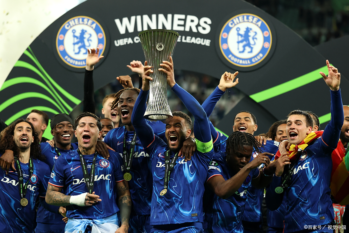 切尔西前锋重返赛场球队攻击火力再增