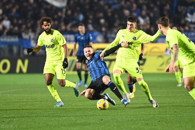 关于萨索洛主场胜利，保级形势稍有转机的信息