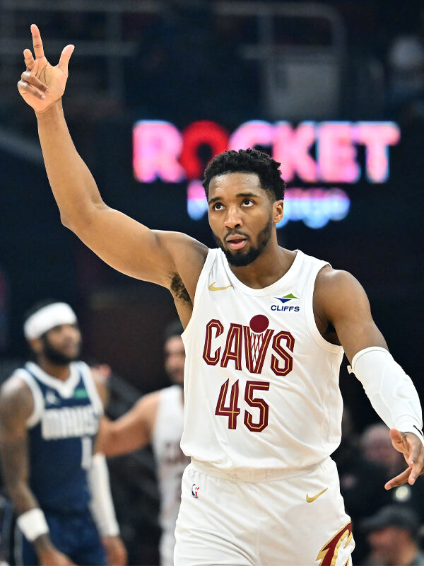 骑士主场击败独行侠,取得宝贵胜利的简单介绍 骑士主场击败独行侠,取得宝贵胜利的简单介绍