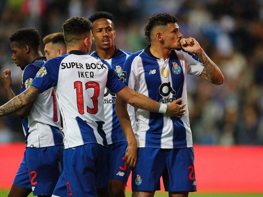 维罗纳客场输球，球队排名继续下滑的简单介绍