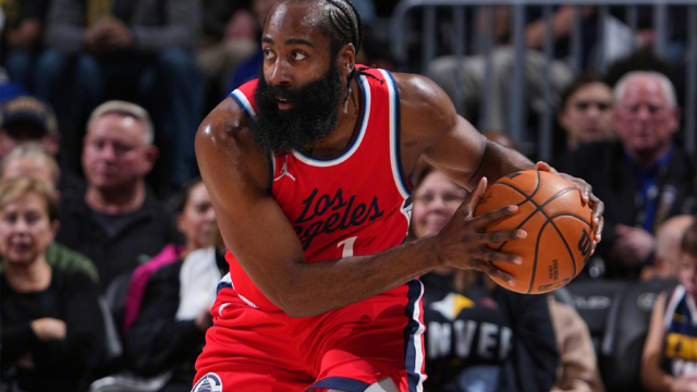 关于火箭击败爵士，哈登高效炮火全开的信息