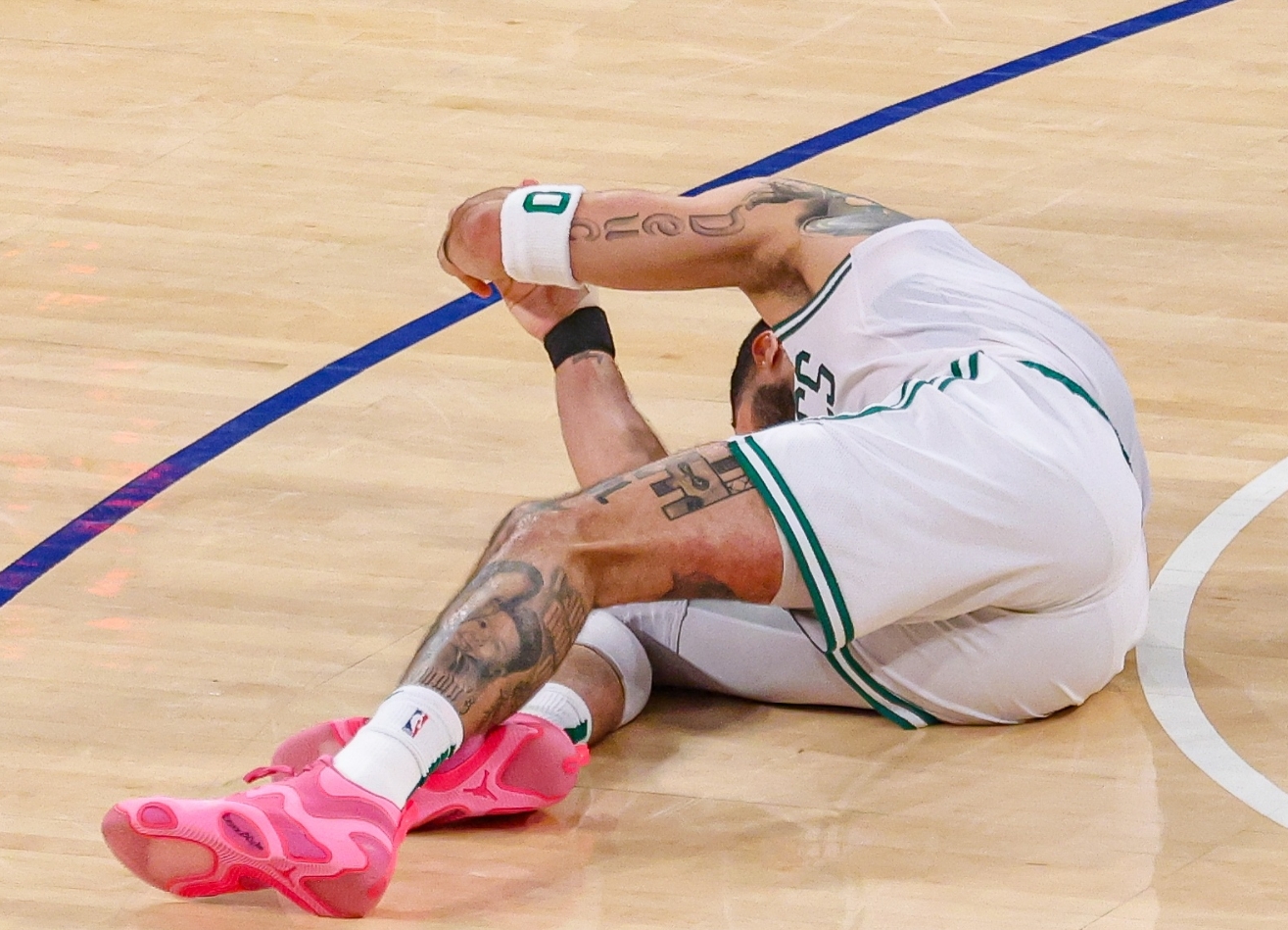 关于勇士无力回天:格林孤掌难挡球队连败的信息