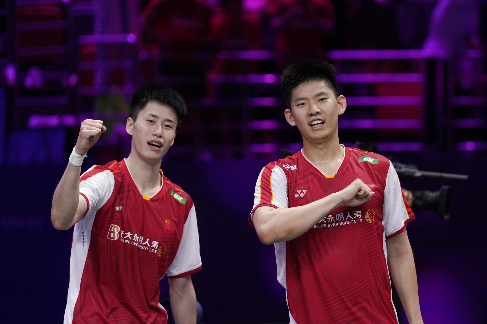 中国羽毛球队险胜马来西亚羽毛球队，陶菲克制霸全场的简单介绍