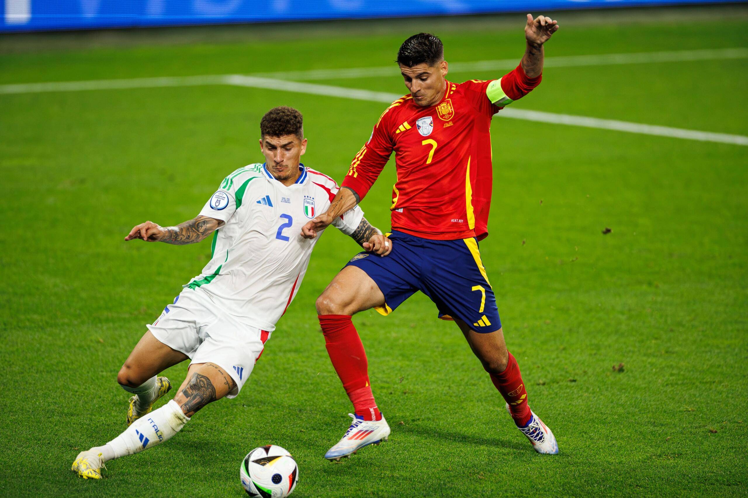 柏林赫塔队实力强大，击败对手获胜