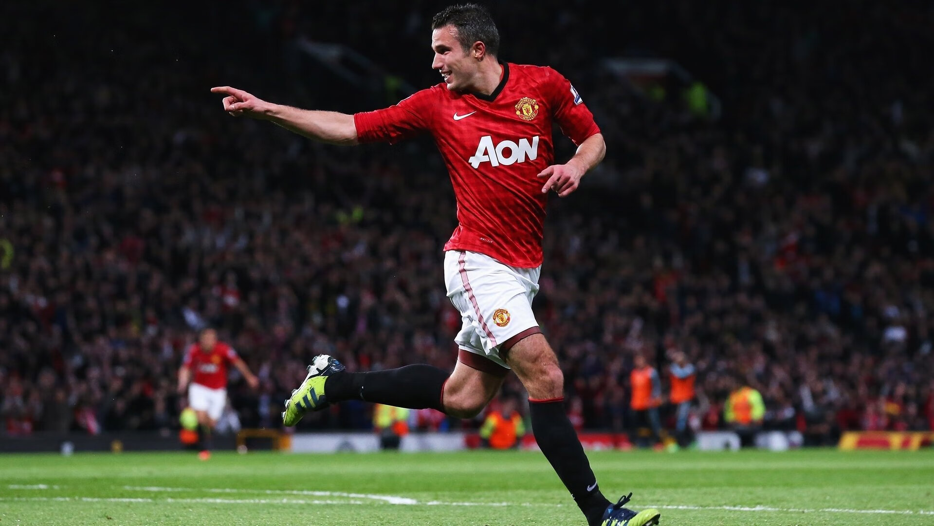 莫德里奇一锤定音，厄瓜多尔新星闪耀红牛竞技场