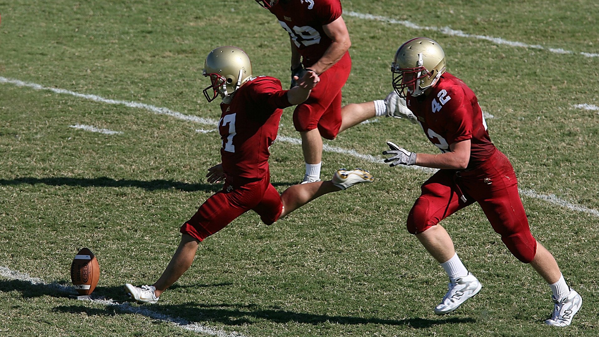 姆巴佩爆发引领法国晋级，塞维利亚式奇迹，压哨绝杀荷兰的战术启示