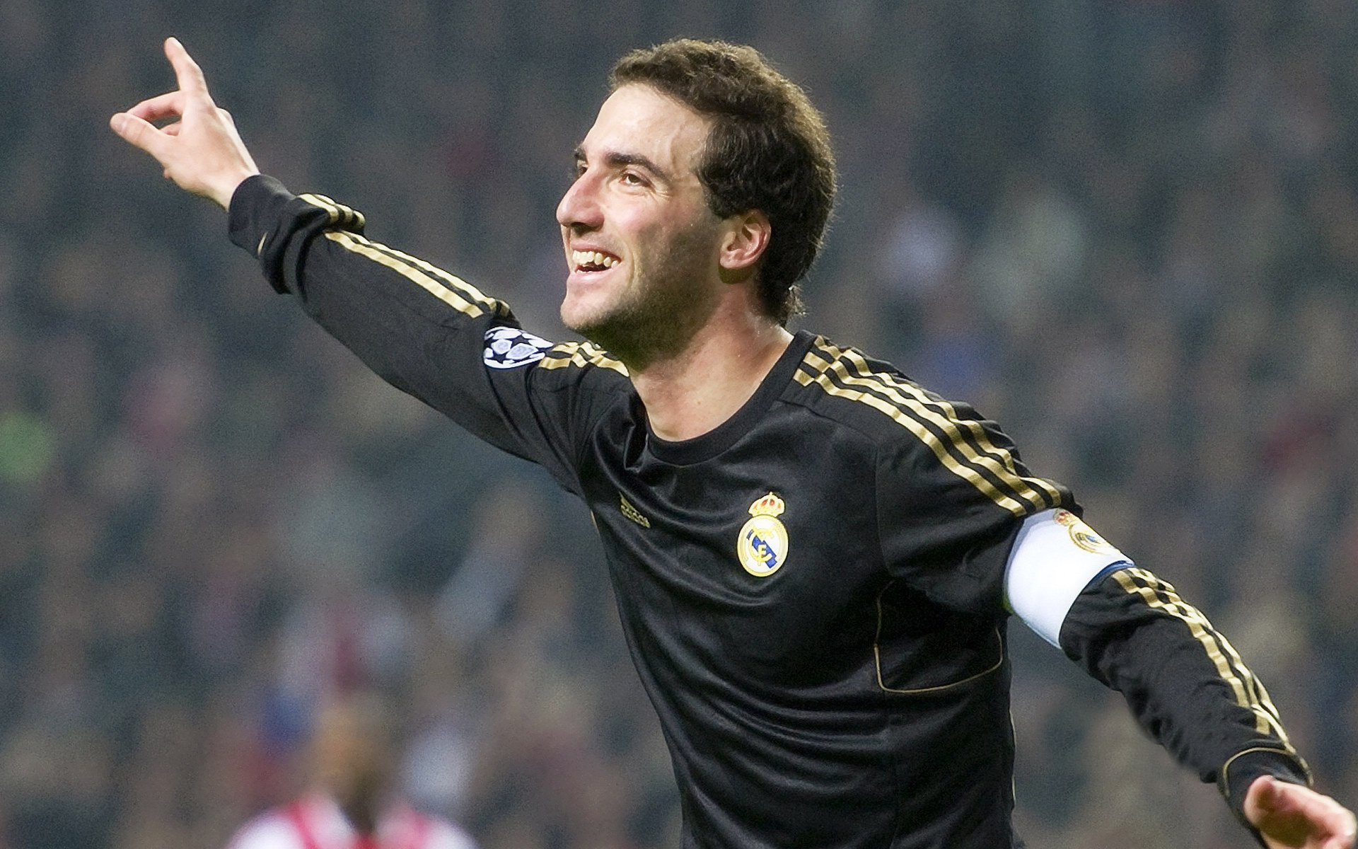 数据之巅，恩佐全面爆发，德甲争冠夜见证新王诞生